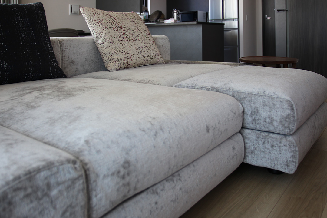 【納品事例】石川県金沢市　K様　別注sofa TRES-Aオットマン