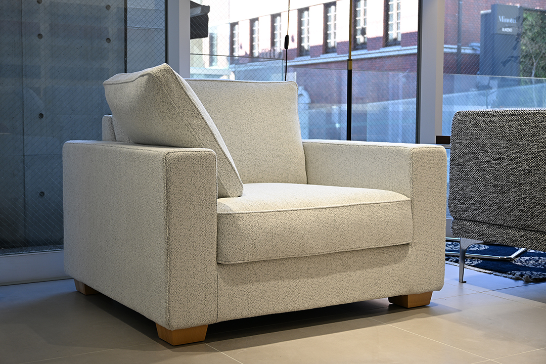 青山店にsofa【LSB】が入荷しました。